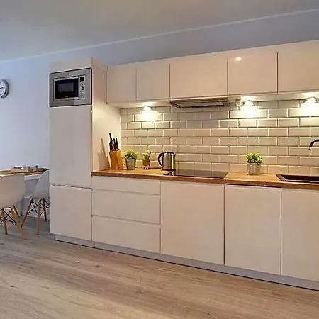 Apart-hotel Apart-invest Oslo 3*